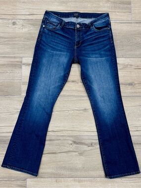 Kut from the Kloth Petite Baby Bootcut Dark Blue Women's Jeans